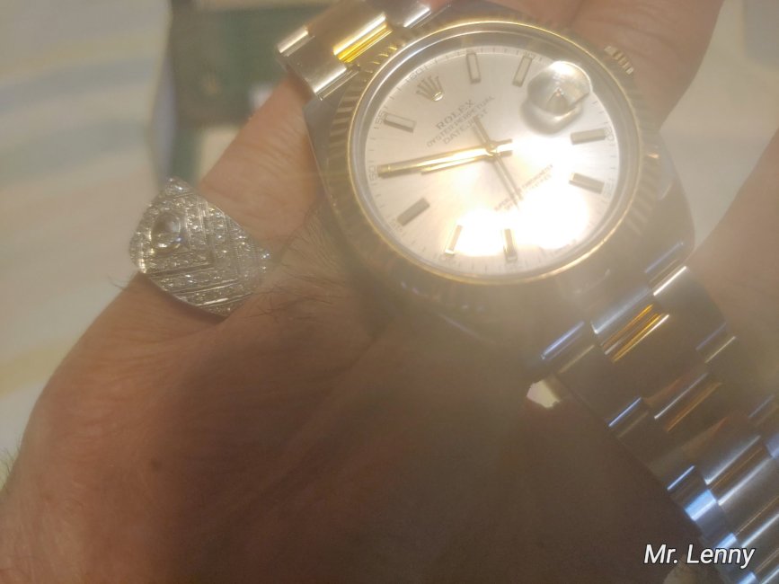 ROLEX OYSTER PERPETUAL DATEJUST  reduced to $10,200.00