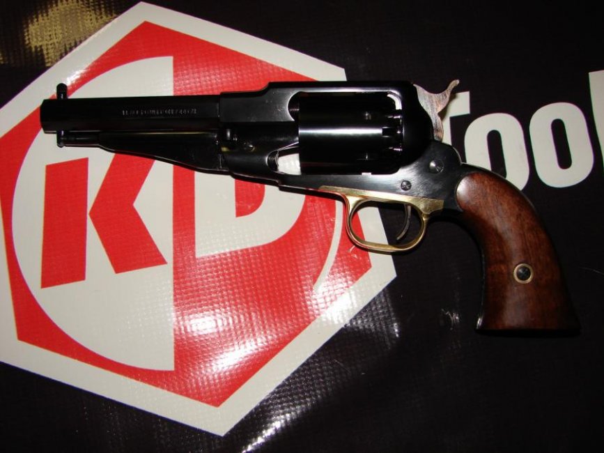 Remington revolver.jpg
