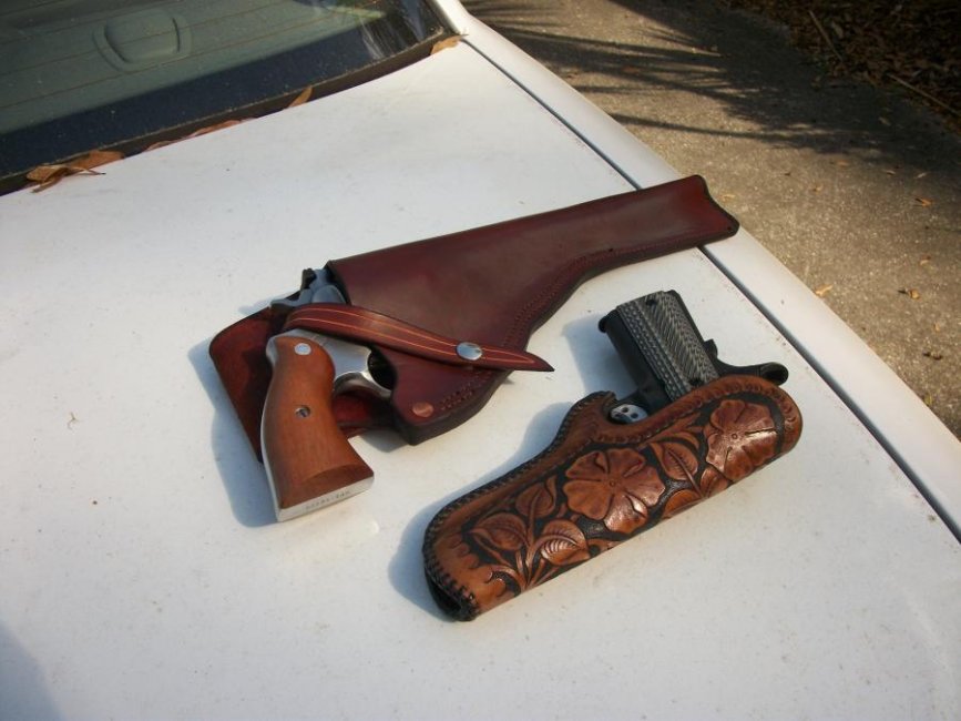 07-16-2015 BBQ Gun and .480 Ruger Big Iron Holster 002.jpg