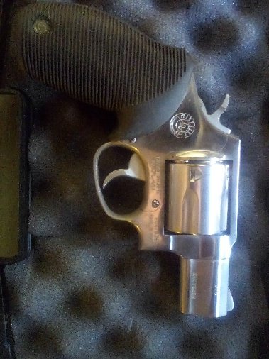 M4052 nickel Taurus 5 shot .40 revolver Rare