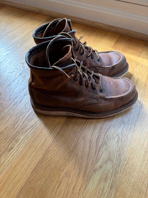 Red Wing 1907 Boots - Size 9