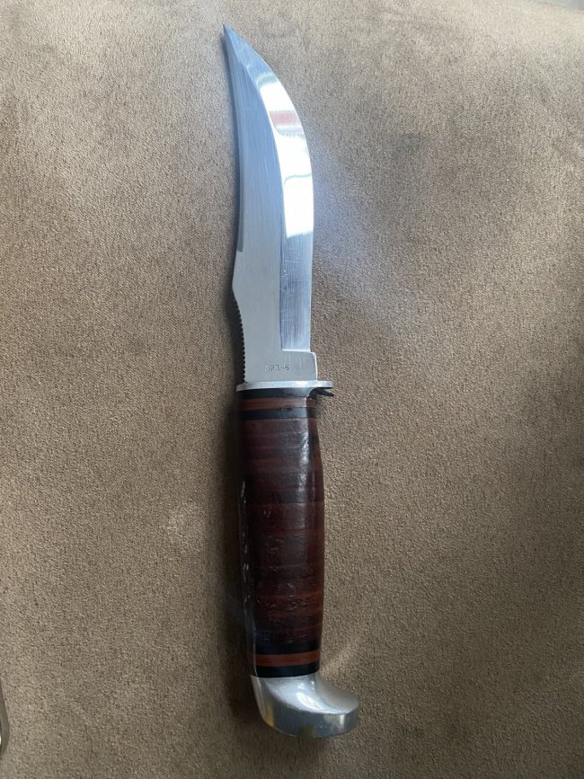 Case 323-5 hunting knife